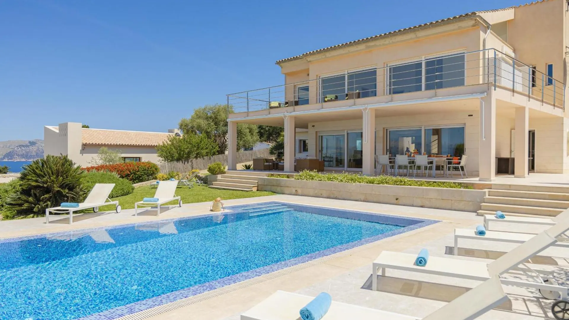 Villa Garau / Heura 8 Alcúdia