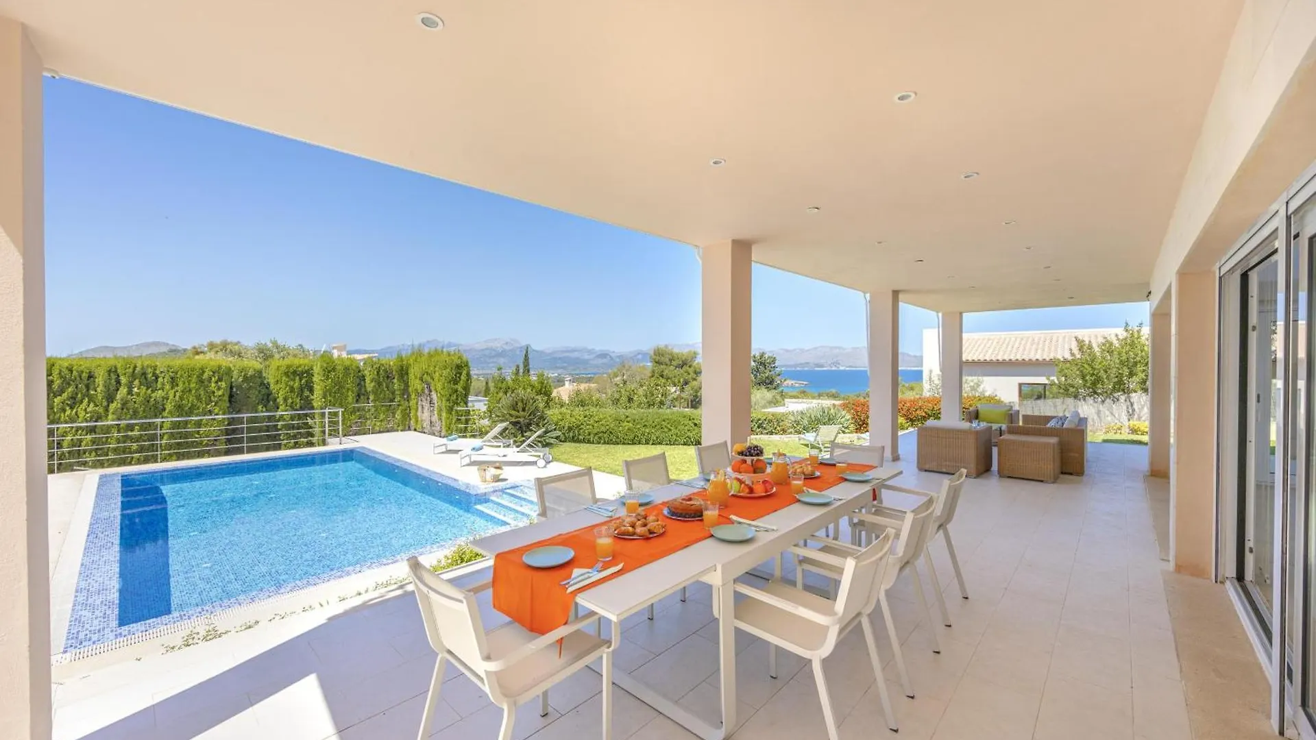 Villa Garau / Heura 8 Alcúdia